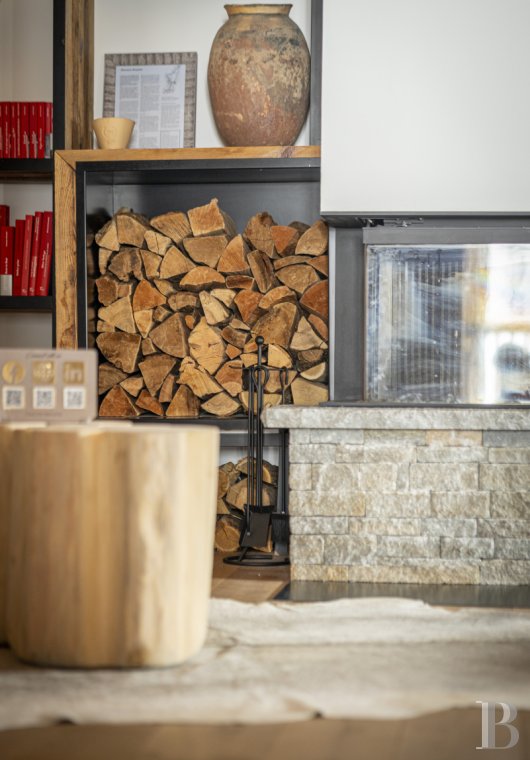 A former village house completely renovated to create a luxurious chalet in Tignes-les-Brévières in Savoie - photo  n°2